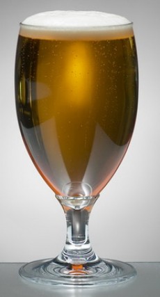 Beer glass on foot M